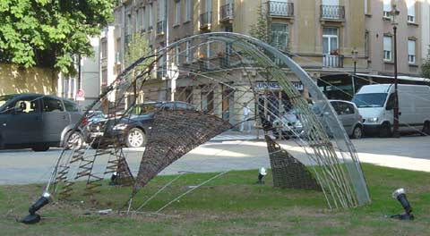 sculpture-rue-harelle-metz-festivites-tgv-est-metz