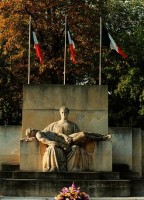 monument-aux-morts