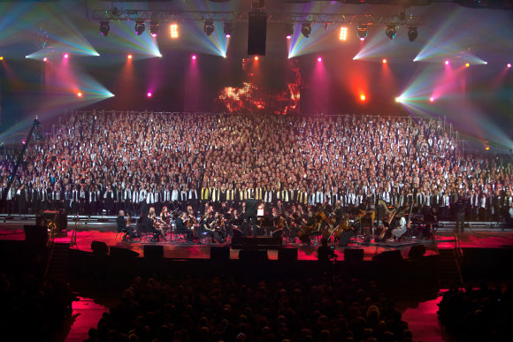 Spectacle des 2000 choristes en 2012.