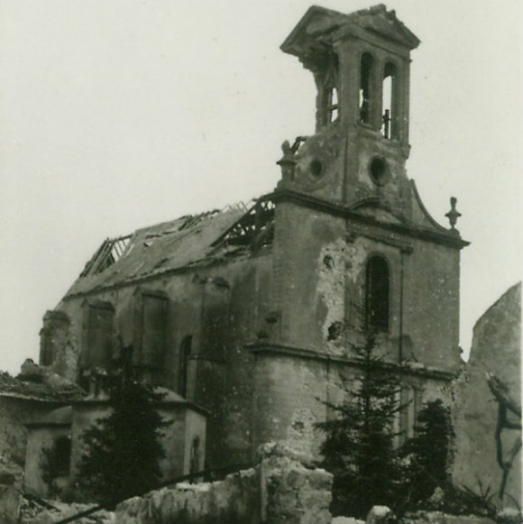 Eglise Saint-Pierre-aux-Liens après guerre