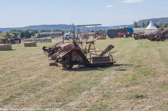 A découvrir aussi, le village d'antan, ses vieux tracteurs et ses outils d'époque