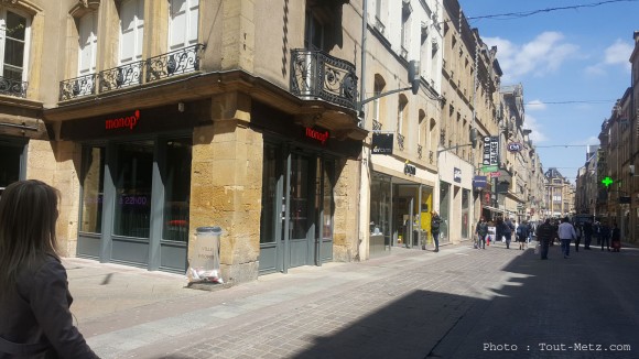 Le magasin Monop' à Metz a ouvert ses portes rue Serpenoise, le 3 mai 2016